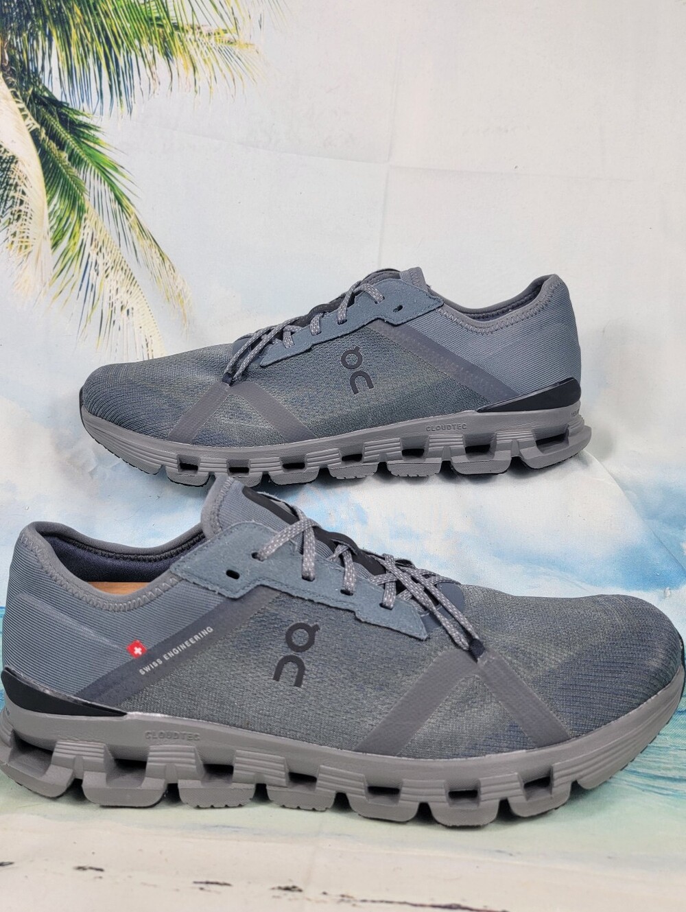 On Running Cloud X 4 AD Mens 10.5